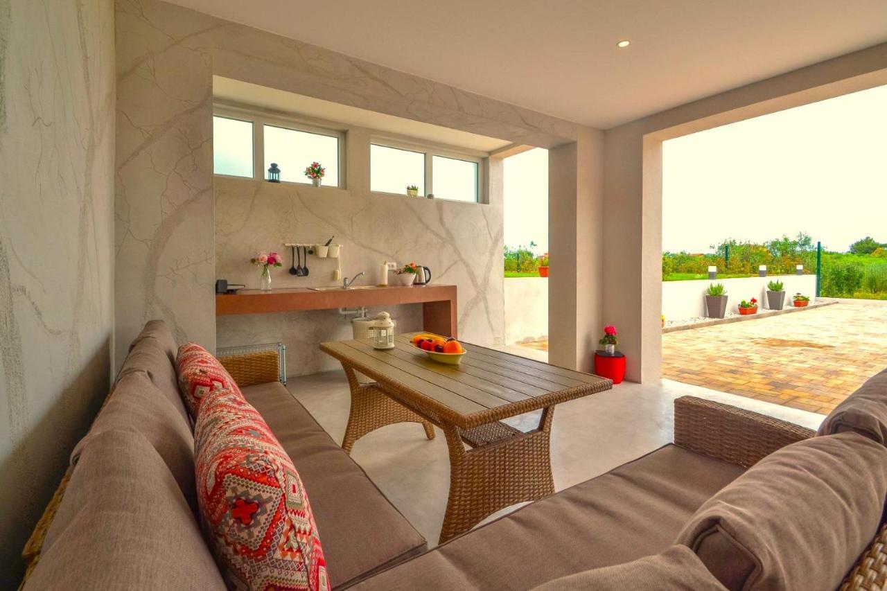 Apartment Kaplja Novigrad Istria エクステリア 写真